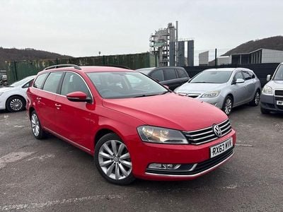 Used VW Passat Highline 105 HP (77 kW) 2013 Red Estate