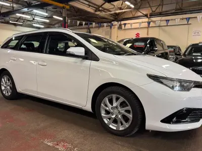 Used Toyota Auris Touring Sports