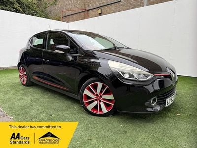 Black Used 2014 Renault Clio IV Dynamique Hatchback | £5,295 (Good price)
