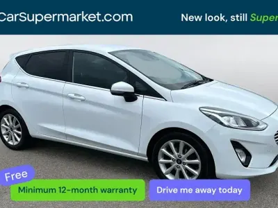 Usado Ford Fiesta Titanium 125 HP (91 kW) 2021 Branco Citadino