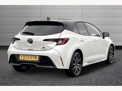 Used Toyota Corolla Sport 196 HP (144 kW) 2023 Platinum pearl white with black roof Hatchback