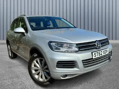 Usado VW Touareg SE 245 HP (180 kW) 2013 Prateado SUV