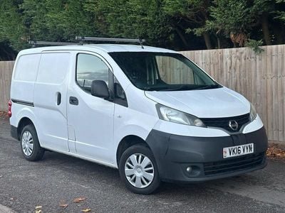 Nissan NV200