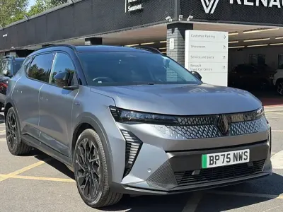 Used Renault Scenic E-Tech Techno Esprit Alpine 159 kW (217 HP) 2025 Grey/black  SUV