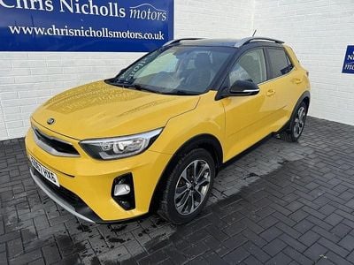 Yellow Used 2018 Kia Stonic First Edition SUV | £11,495 (Expensive)
