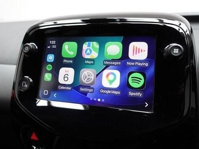 Used Toyota Aygo Trend 71 HP (52 kW) 2021 Red Hatchback