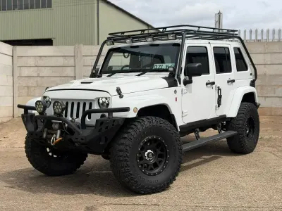 Used Jeep Wrangler Sahara 198 HP (145 kW) 2013 White SUV