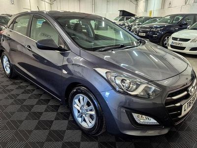 Used Hyundai i30 SE 110 HP (80 kW) 2016 Grey Hatchback