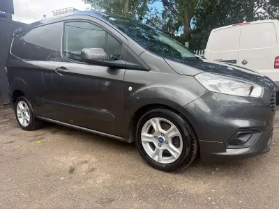 Used Ford Transit Limited 100 HP (73 kW) 2018 Grey Van