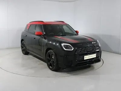 Used Mini Countryman 215 HP (158 kW) 2024 Black SUV