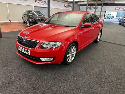 Used Skoda Octavia Elegance 105 HP (77 kW) 2013 Red Hatchback