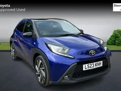 Used Toyota Aygo X 72 HP (52 kW) 2023 Blue SUV