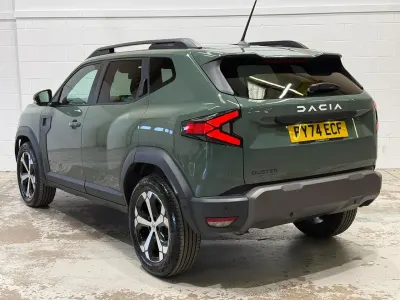 Usado Dacia Duster Journey 128 CV (94 kW) 2024 Verde SUV
