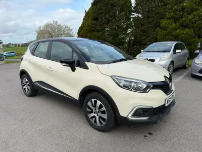 Second-hand Renault Captur Play 90 CP (66 kW) 2019 Bej SUV