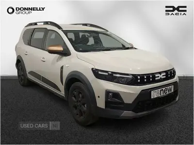 Nowe Dacia Jogger Extreme 2026 Beżowy Minivan