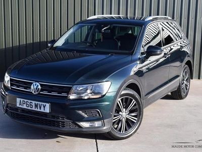 Used VW Tiguan SE 150 HP (110 kW) 2017 Green SUV