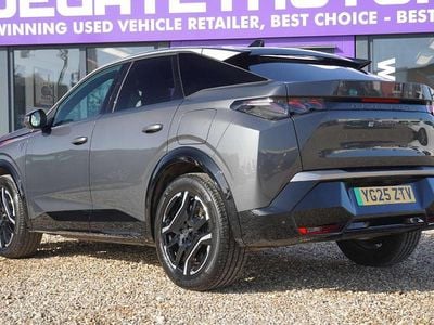 Used Peugeot e-3008 GT 152 kW (207 HP) 2025 Grey SUV