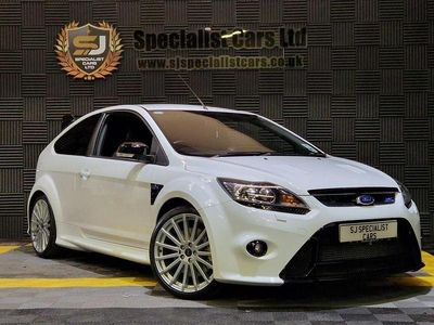 Used Ford Focus RS 301 HP (221 kW) 2009 White Hatchback