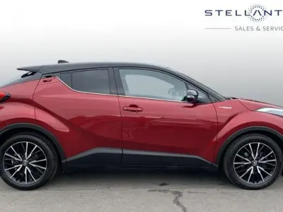Second-hand Toyota C-HR Edition 120 CP (88 kW) 2018 Roșu SUV