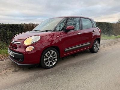 Red Used 2013 Fiat 500L Lounge MPV | £1,995 (Good price)