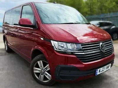 Używany VW Transporter SE 150 KM (110 kW) 2021 Czerwony Van