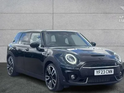 Used Mini Cooper S Clubman Sport 176 HP (129 kW) 2023 Black Estate