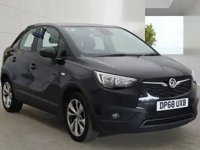 Used Vauxhall Crossland X S 110 HP (80 kW) 2019 Black SUV