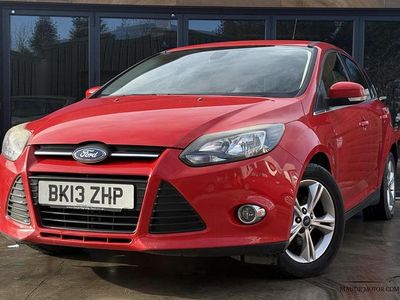 Used Ford Focus Zetec 115 HP (84 kW) 2013 Red Hatchback