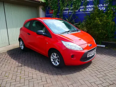 Used Ford Ka Studio 69 HP (50 kW) 2014 Red Hatchback