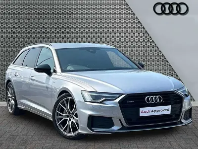 Begagnad Audi A6 Black Edition 204 HK (150 kW) 2022 Silver Kombi