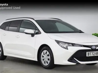 Begagnad Toyota Corolla 120 HK (88 kW) 2023 Vit