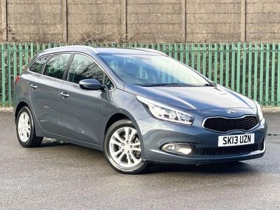 Used Kia Ceed 2013 Blue Hatchback