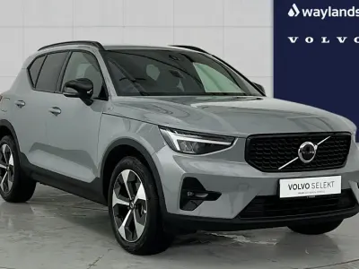 Used Volvo XC40 Plus 161 HP (118 kW) 2026 Grey SUV
