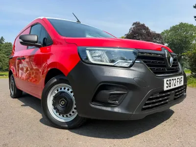 Used Renault Kangoo 2023 Red MPV