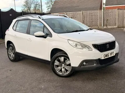 Używany Peugeot 2008 Active 2016 Biały SUV
