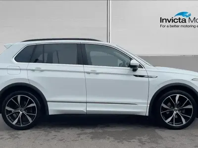 Używany VW Tiguan R-line 150 KM (110 kW) 2022 Biały SUV