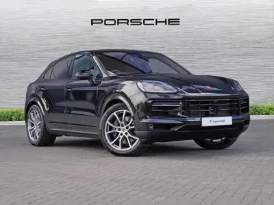 Używany Porsche Cayenne 464 KM (341 kW) 2025 Czarny SUV