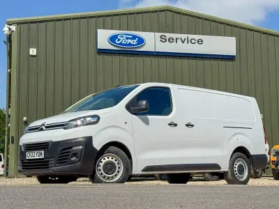 Używany Citroën Dispatch 102 KM (75 kW) 2022 Biały Minivan