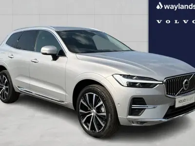 Used Volvo XC60 Ultra 247 HP (181 kW) 2025 Silver SUV