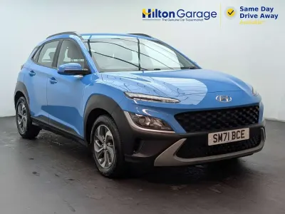Używany Hyundai Kona SE 195 KM (143 kW) 2022 Niebieski SUV