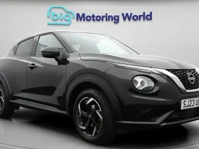 Used Nissan Juke N-Connecta 114 HP (83 kW) 2023 Black SUV