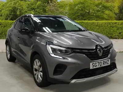 Używany Renault Captur Iconic 131 KM (96 kW) 2020 Szary SUV