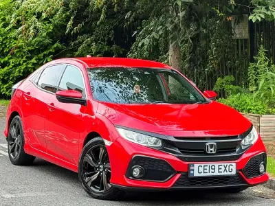 Used Honda Civic SR 120 HP (88 kW) 2019 Red Hatchback