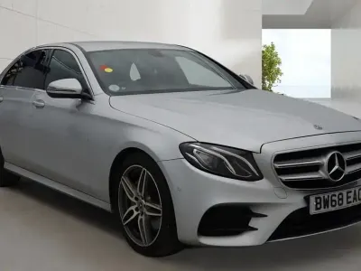 Usado Mercedes E200