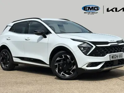 Used Kia Sportage GT-Line 157 HP (115 kW) 2024 White SUV