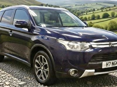 Used Mitsubishi Outlander 2015 Blue SUV
