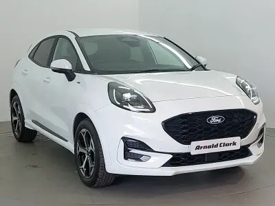 Käytetty Ford Puma ST-Line 125 HP (91 kW) 2024 Valkoinen Katumaasturi