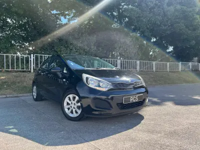 Used Kia Rio Air 84 HP (61 kW) 2013 Black Hatchback