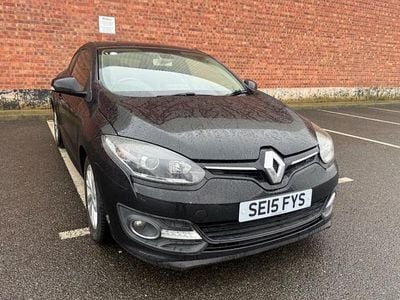 Used Renault Mégane III Dynamique 110 HP (80 kW) 2015 Coupe