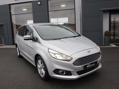Used Ford S-MAX Titanium 150 HP (110 kW) 2016 Silver MPV